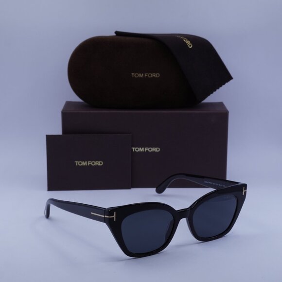 Tom Ford FT1031 01A Juliette Sunglasses Black Cat Eye Frame - Picture 9 of 9